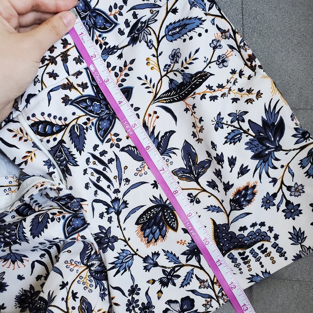 NWOT Ann Taylor LOFT Paisley/Floral Shorts - Picture 8 of 9